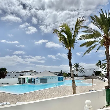 Casahost Ocean Blue Pool View * Costa Teguise