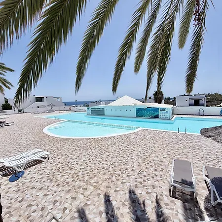 Casahost Ocean Blue Pool View